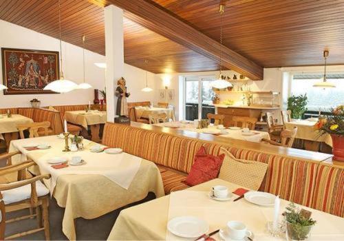 Landhotel Herzberger Garni Zimmer & Ferienwohnungen Шайдег Екстериор снимка